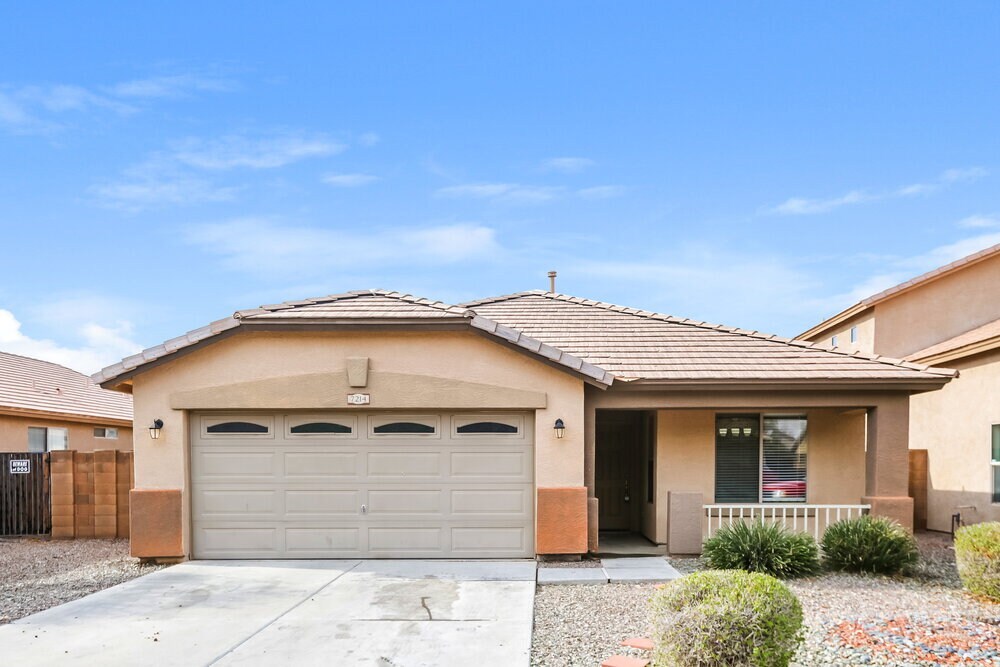 Foto principal - 7214 S 45th Ave