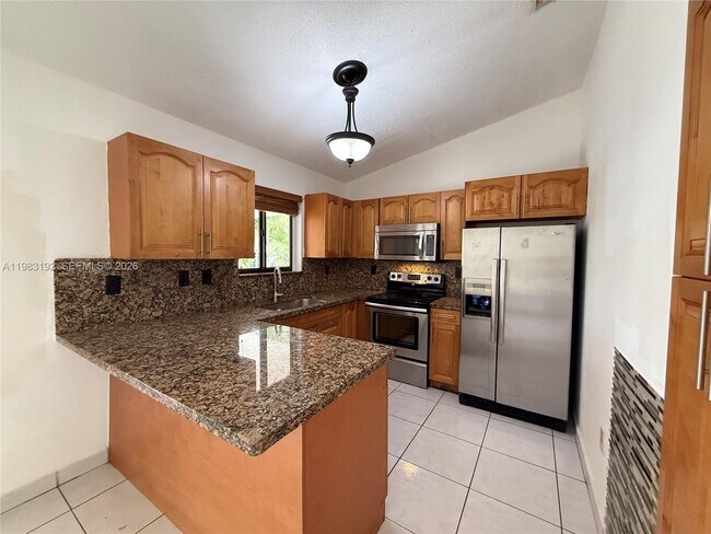 Foto del edificio - 18260 SW 142nd Pl