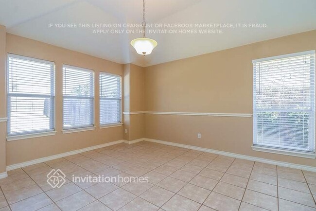 Building Photo - 2105 Nugent Dr
