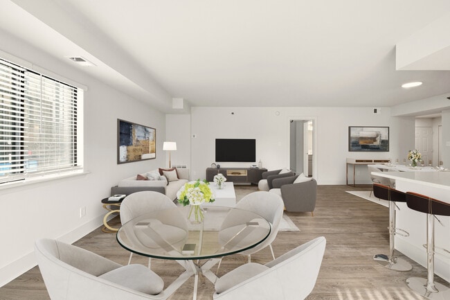 Interior Photo - Cortland on South Eads