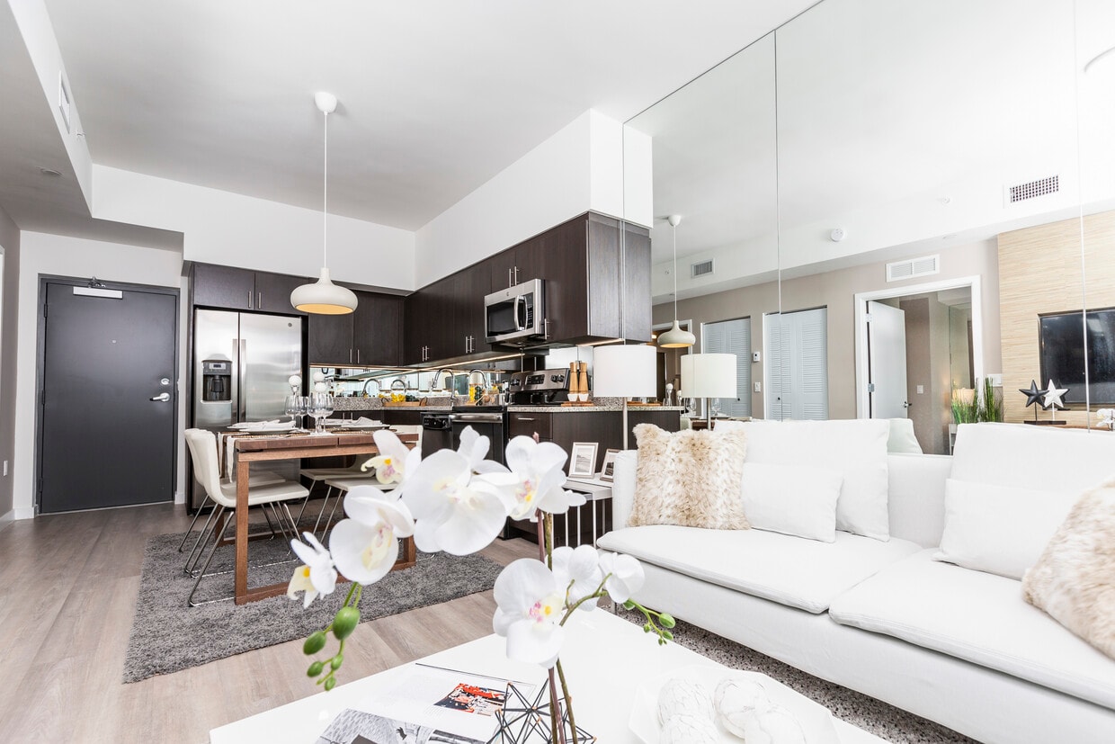 Resia Coral Reef 9761 SW 152nd St Miami, FL