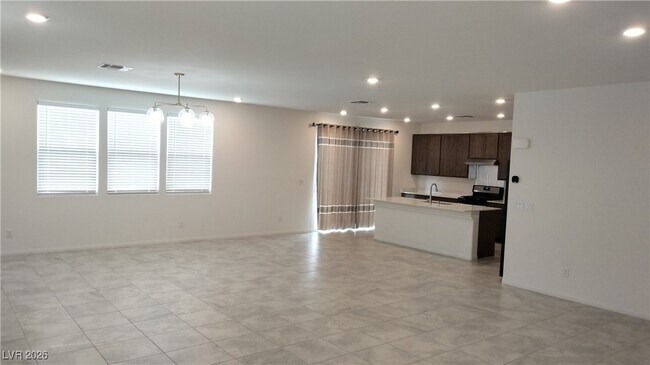 Building Photo - 7513 Lush Oasis Ave.