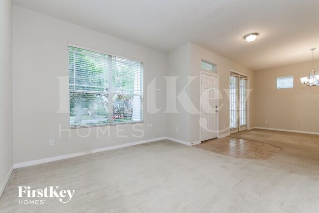 Foto del edificio - 5457 Gemgold Ct