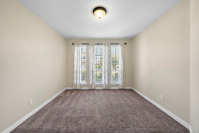 Foto del edificio - 17911 Obelisk Bay Dr