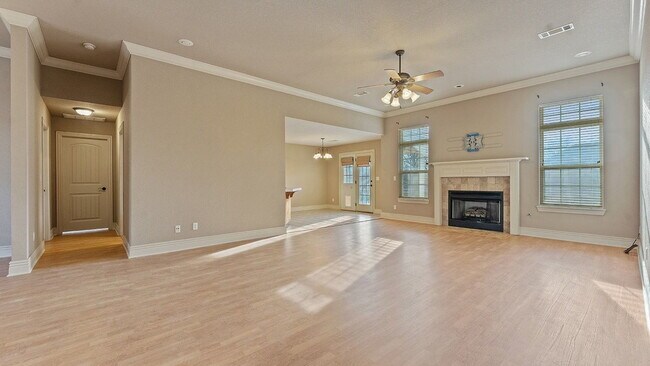 Building Photo - Newly update 4 bedroom house just off Double Springs Road