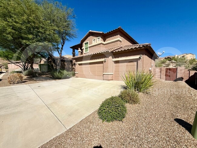 Building Photo - 38997 Easy Gallop Dr