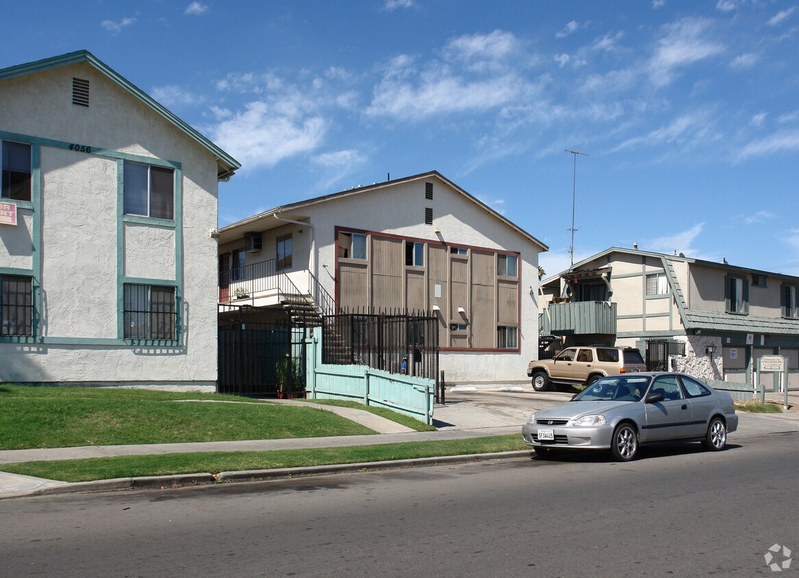 Building Photo - 4066 Chamoune Ave