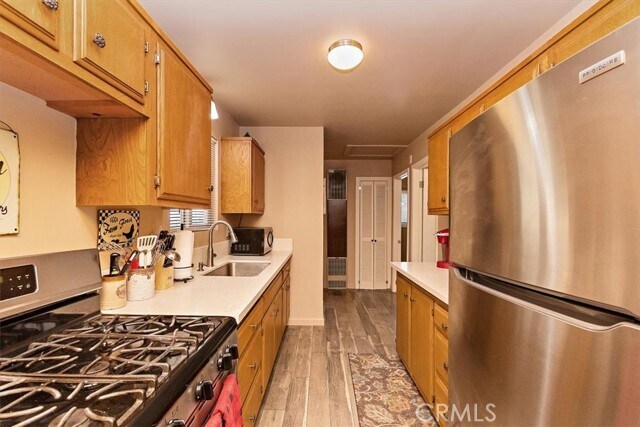 Foto del edificio - 861 Kern Ave