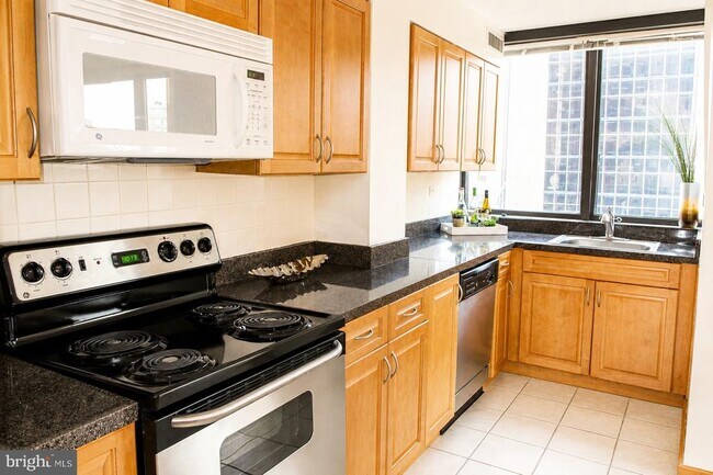 Foto del edificio - 233 S 6th St