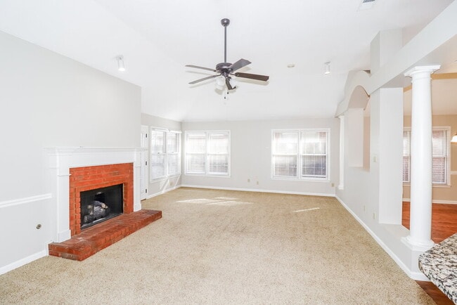 Building Photo - 1562 Appling Wood Cove N