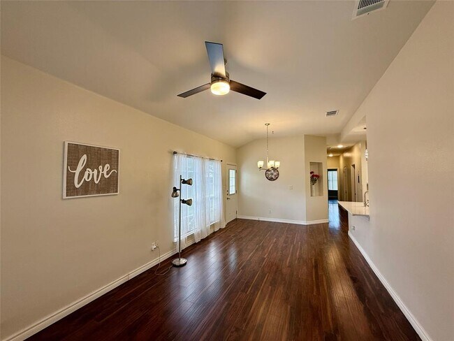 Building Photo - 8703 Weiser Dr