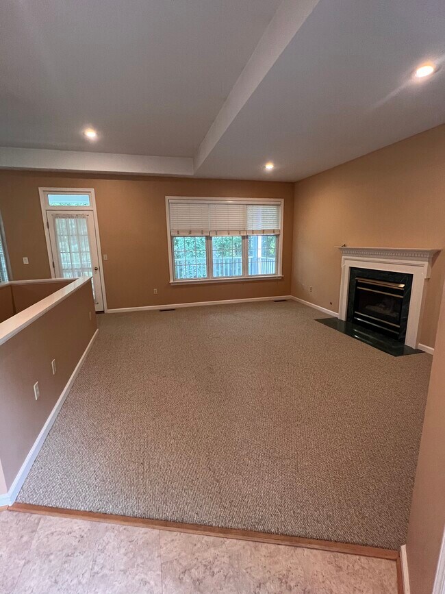 Building Photo - 981 Pintail Ln