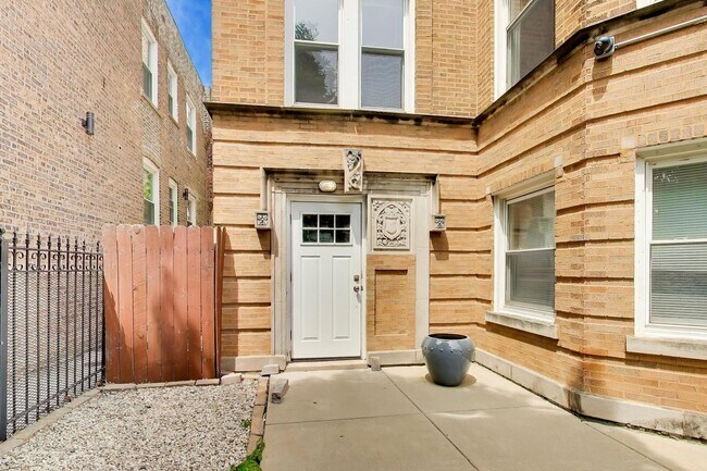 Foto del edificio - 3336 W Evergreen Ave