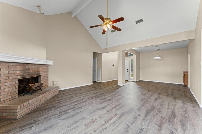 Foto del edificio - 6219 Springhaven Dr
