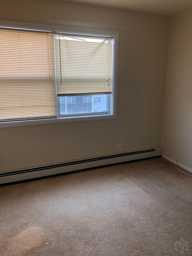 544 Vandalia Ave Unit 4, Brooklyn, NY 11239 Condo for Rent in