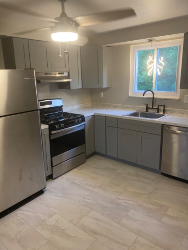 Foto del edificio - 412 Oak Ave