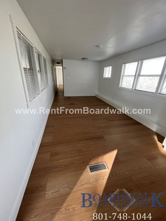 Building Photo - Lehi Mobile Home Park