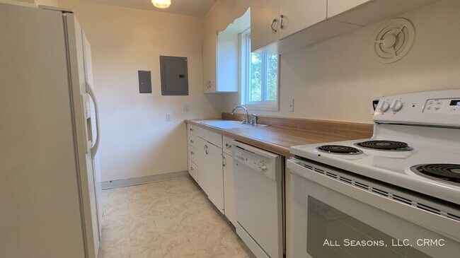 Foto del edificio - 308 Edgewood Drive