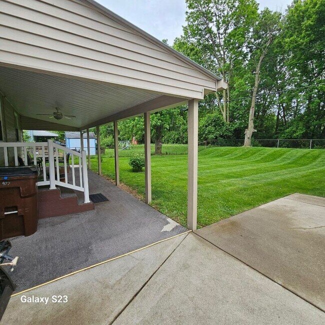 977 Magie Ave, Fairfield, OH 45014 House Rental in Fairfield, OH