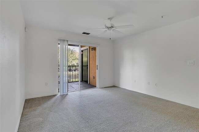 Foto del edificio - 5467 Vineland Rd