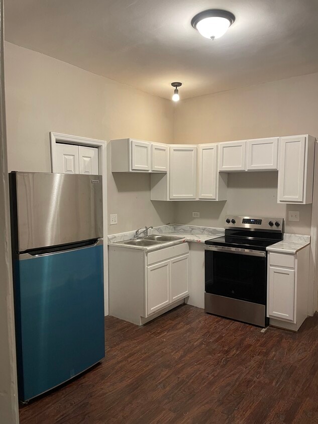 Foto principal - 6804 S Sangamon St