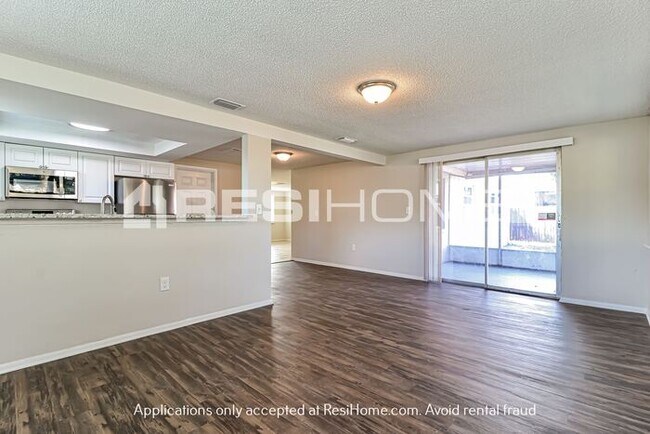 Foto del edificio - 6027 11th Ave