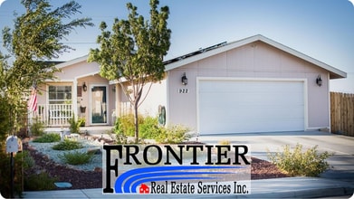 Building Photo - 922 W Vulcan Ave