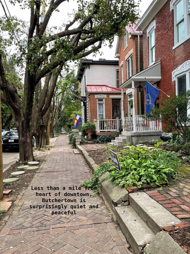 Butchertown es un barrio muy transitable a pie. - 810 E Washington St