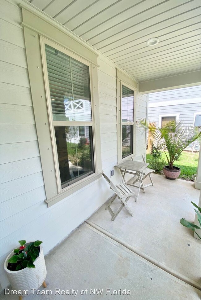 Foto del edificio - 4 br, 3.5 bath House - 315 A SE Brooks Street