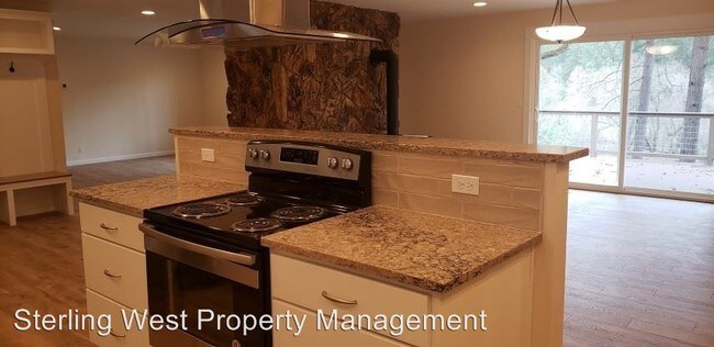 Building Photo - 3 br, 2 bath House - 4441 Thompson Creek Rd