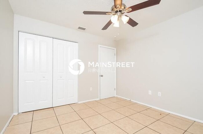 Building Photo - 3 Bedroom Pet-Friendly Home in WINTER HAVE...