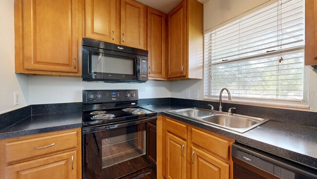 Interior Photo - Alafaya Woods