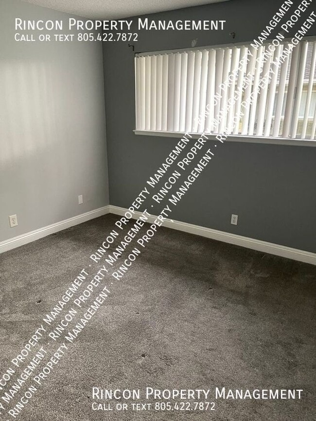 Foto del edificio - 760 W Hemlock St