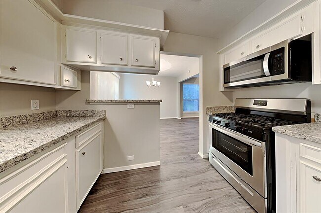 Foto del edificio - 2 River Birch Ln