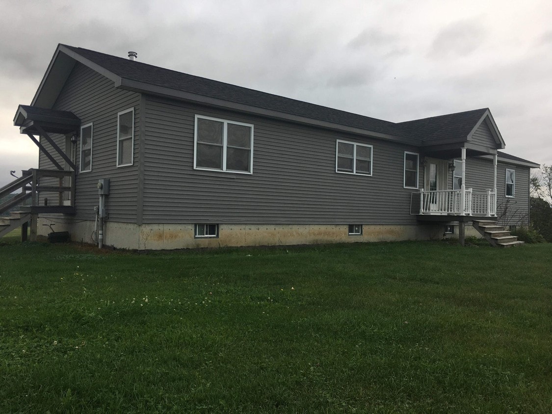 2371 West St, Cornwall, VT 05753 House Rental in Cornwall, VT