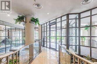 Building Photo - 115 Omni Dr