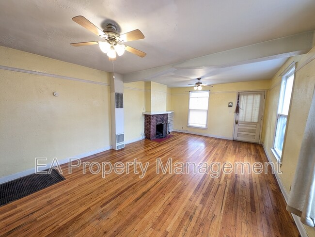 Foto del edificio - 808 13th St NW