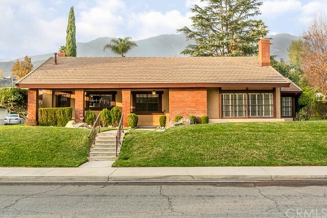Building Photo - 233 Canyon Crest Dr