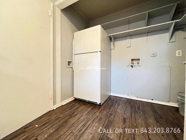 Foto del edificio - Cozy Upgraded Cottage Style Home!!