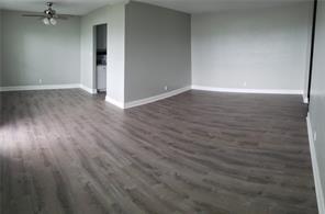 Building Photo - 7200 Sunshine Skyway Ln S
