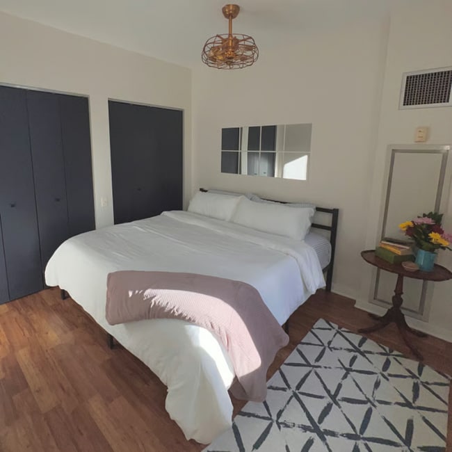 Photo - 5 N Wabash Ave Apartment