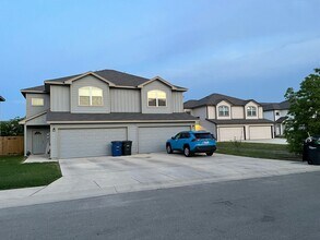 Building Photo - 1768 Tristan Trl