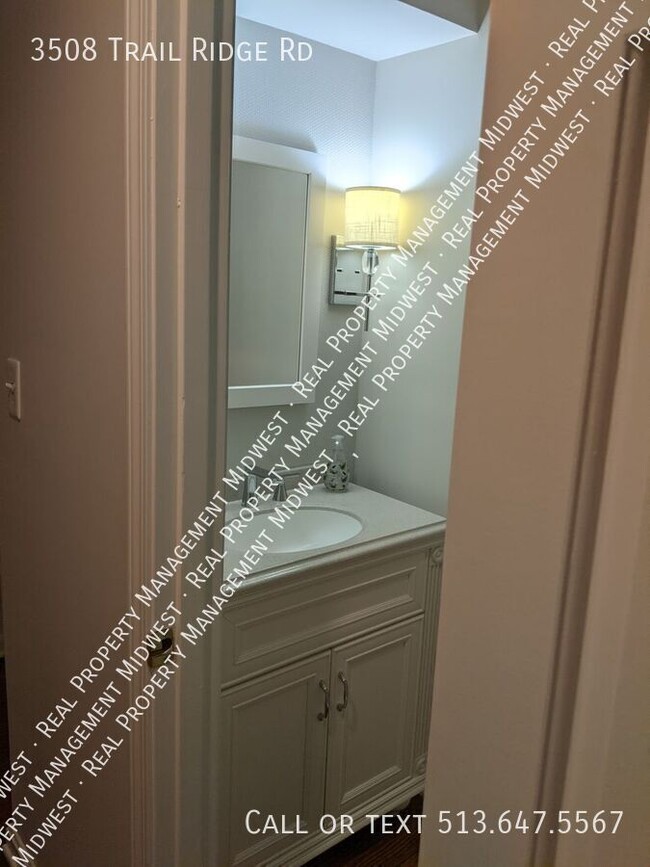 Foto del edificio - 3508 Trail Ridge Rd