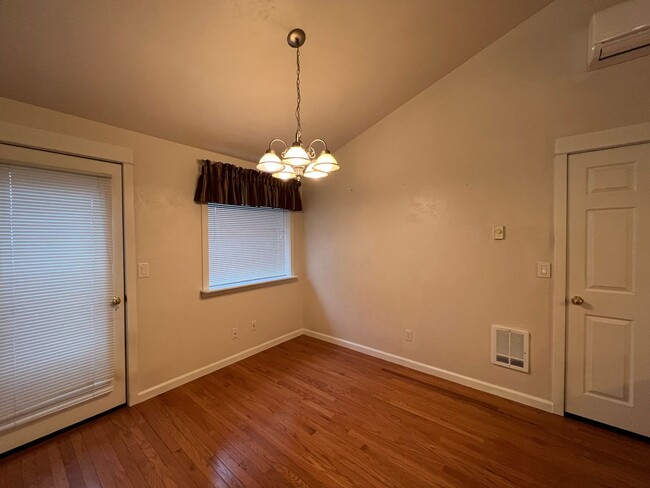 Building Photo - $250.00 OFF Move in Costs