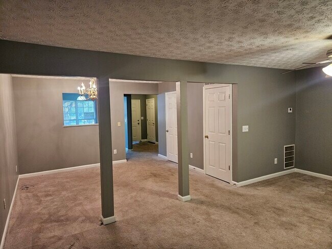 Foto del edificio - 3Bed 2.5 Town Home