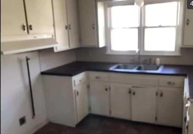 Foto del edificio - 2026 Pawnee Ave