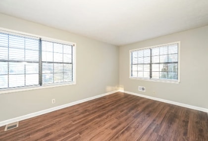 Building Photo - 2695 Rockdale Dr