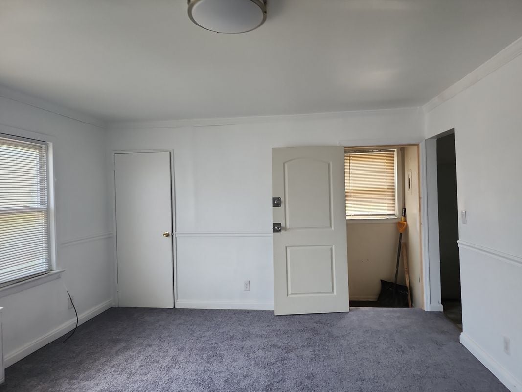 Building Photo - 139-54 225 Street, unit