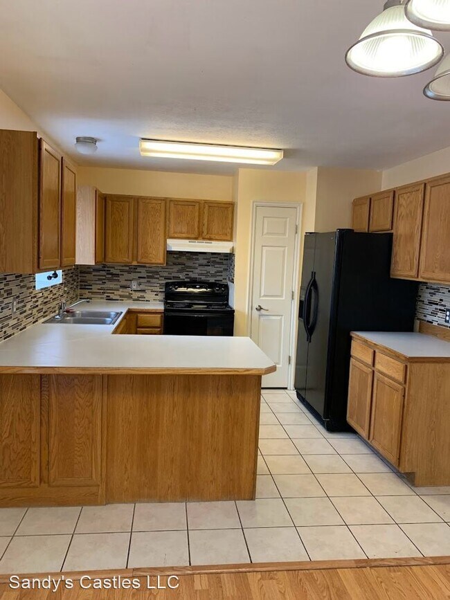 Building Photo - 3 br, 2 bath House - 206 Rolling Hills Drive