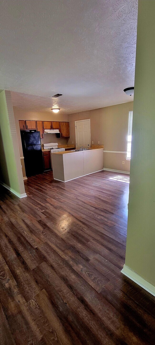 Foto del edificio - 1774 Brookhollow Cir